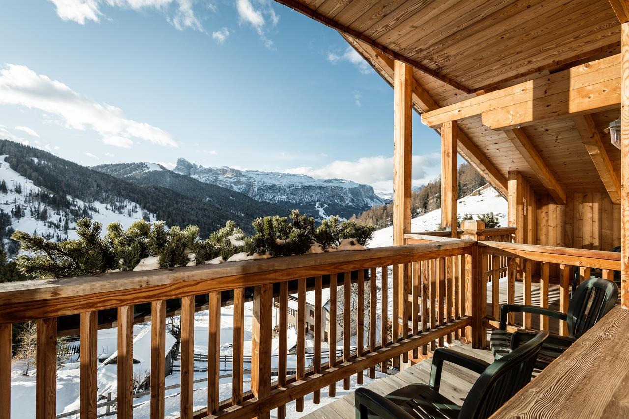 B&B - Hotel Ciasa Rue Blanch San Cassiano  Εξωτερικό φωτογραφία